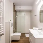 Bluesky: Mountain View Retreat Near Trails