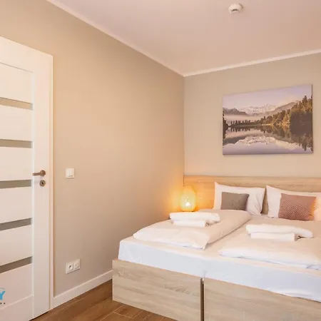 Bluesky - Karkonoska 13, Z Widokiem Na Góry, Blisko Szlaków I Wyciągów, W Zielonej Okolicy