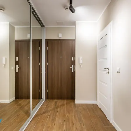 Apartamento Bluesky - Karkonoska 13, Z Widokiem Na Góry, Blisko Szlaków I Wyciągów, W Zielonej Okolicy Karpacz
